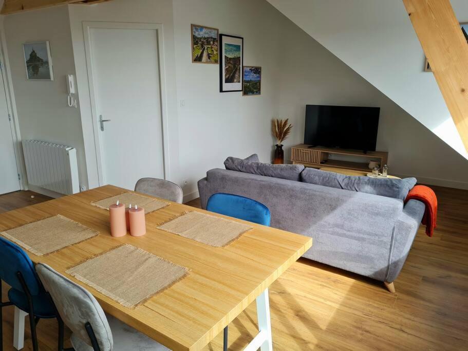 Appartement Avec Vue Fougeres Exterior foto